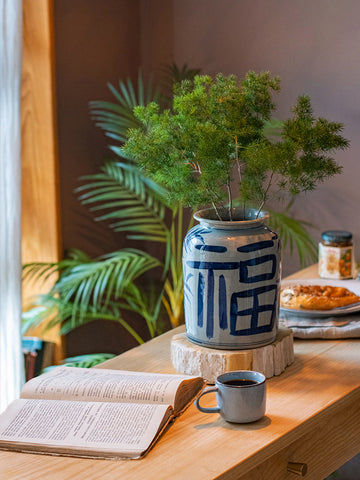 Hand-painted Blue And White Ceramic Vase Stoneware Flower Ware